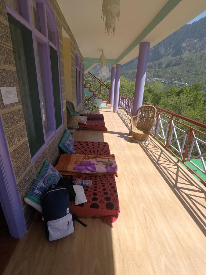 One Light Hostel Manāli Exterior foto